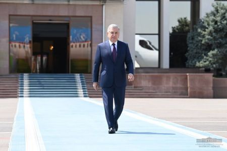 O‘zbekiston Prezidenti Jiddaga jo‘nab ketdi O‘zbekiston Prezidenti Jiddaga jo‘nab ketdi